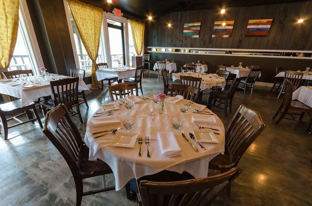Salt Restaurant & Wine Bar