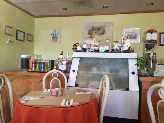 Marti's Bistro
