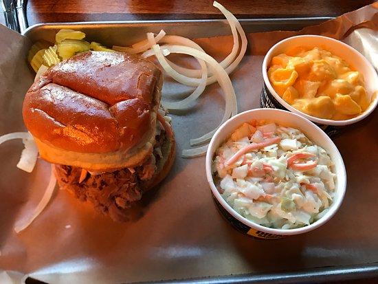 Dickey's Barbecue Pit