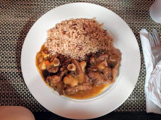 Island Sensation Cuisine