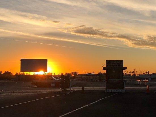 Glendale 9 Drive-In Theater
