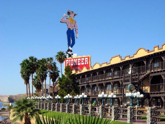 Pioneer Casino