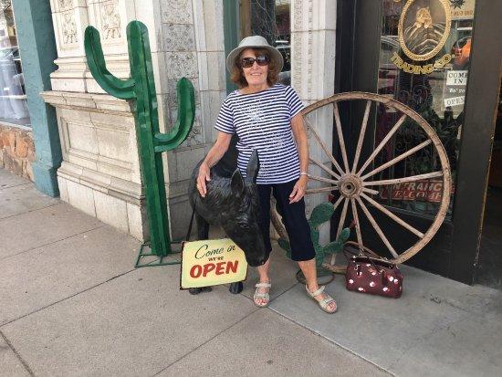 Drift Inn Saloon