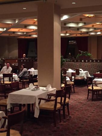 Red Rim Bistro