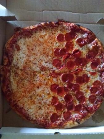 Ronnie's Pizza