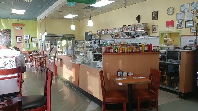 What's Cooking Kitchen and Bakery